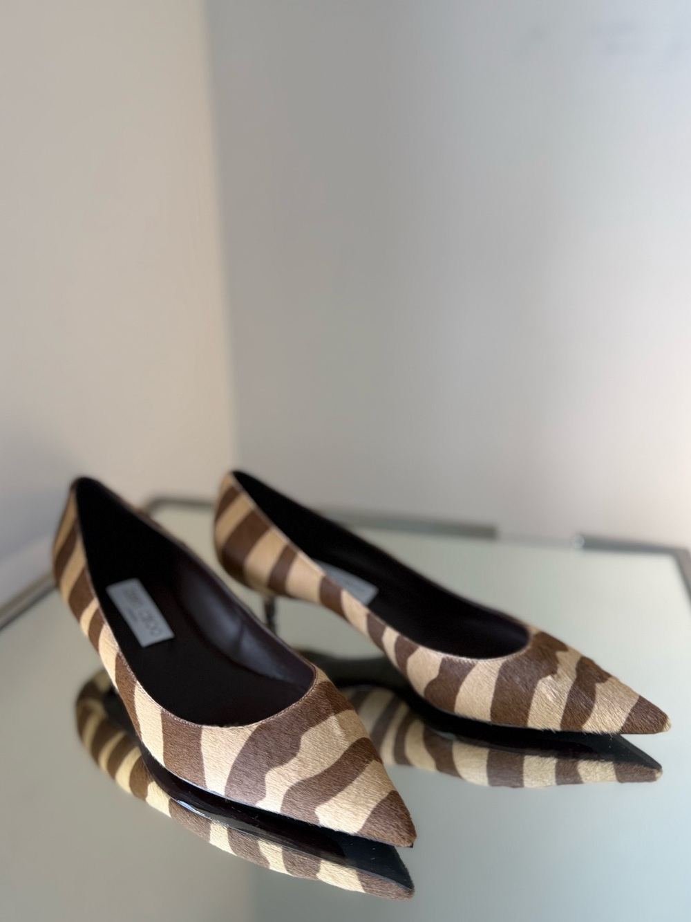 New Jimmy Choo Amelia 35 Chocolate Zebra Printed Pony Pumps $1,095 39.5 - Picture 5 of 14
